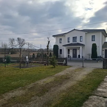 Haus - 4 - 2 Bad - 1kueche, Bis 8 Personen Appartement Neuburg an Der Donau